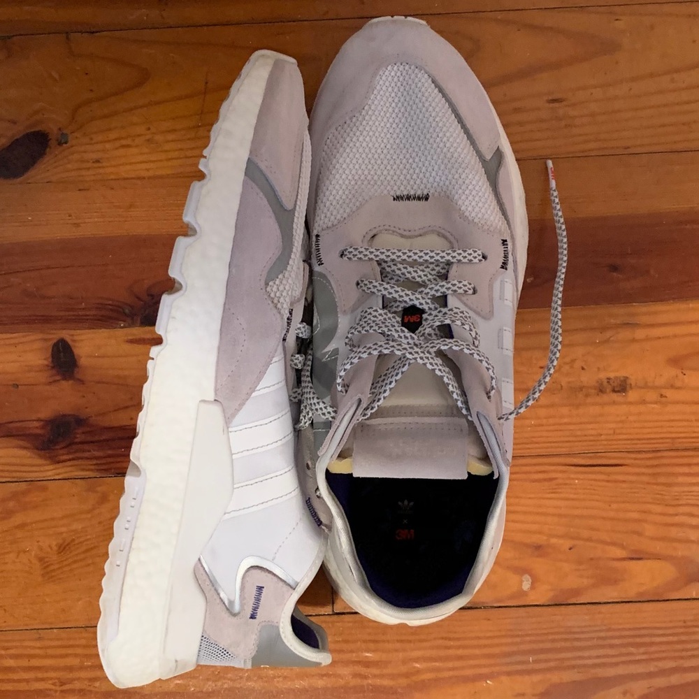 Men’s adidas sneakers/tennis shoes